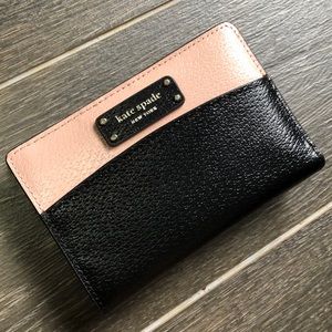 Kate Spade New York Jeanne Medium Slim Pink Black Bifold Wallet
